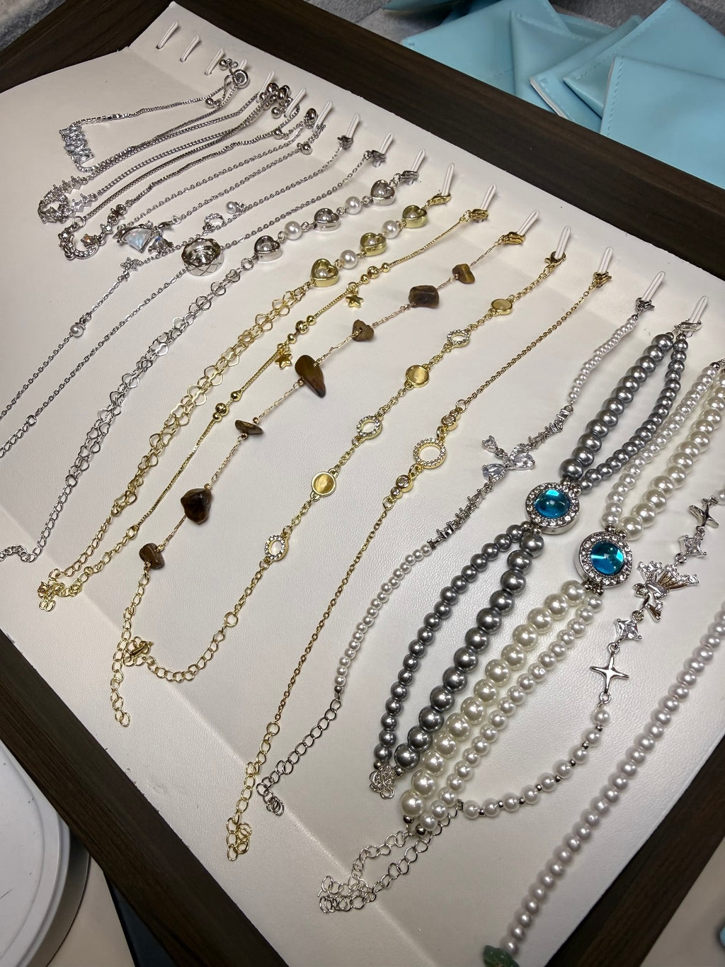 Mystery Bracelet Pairing -live only