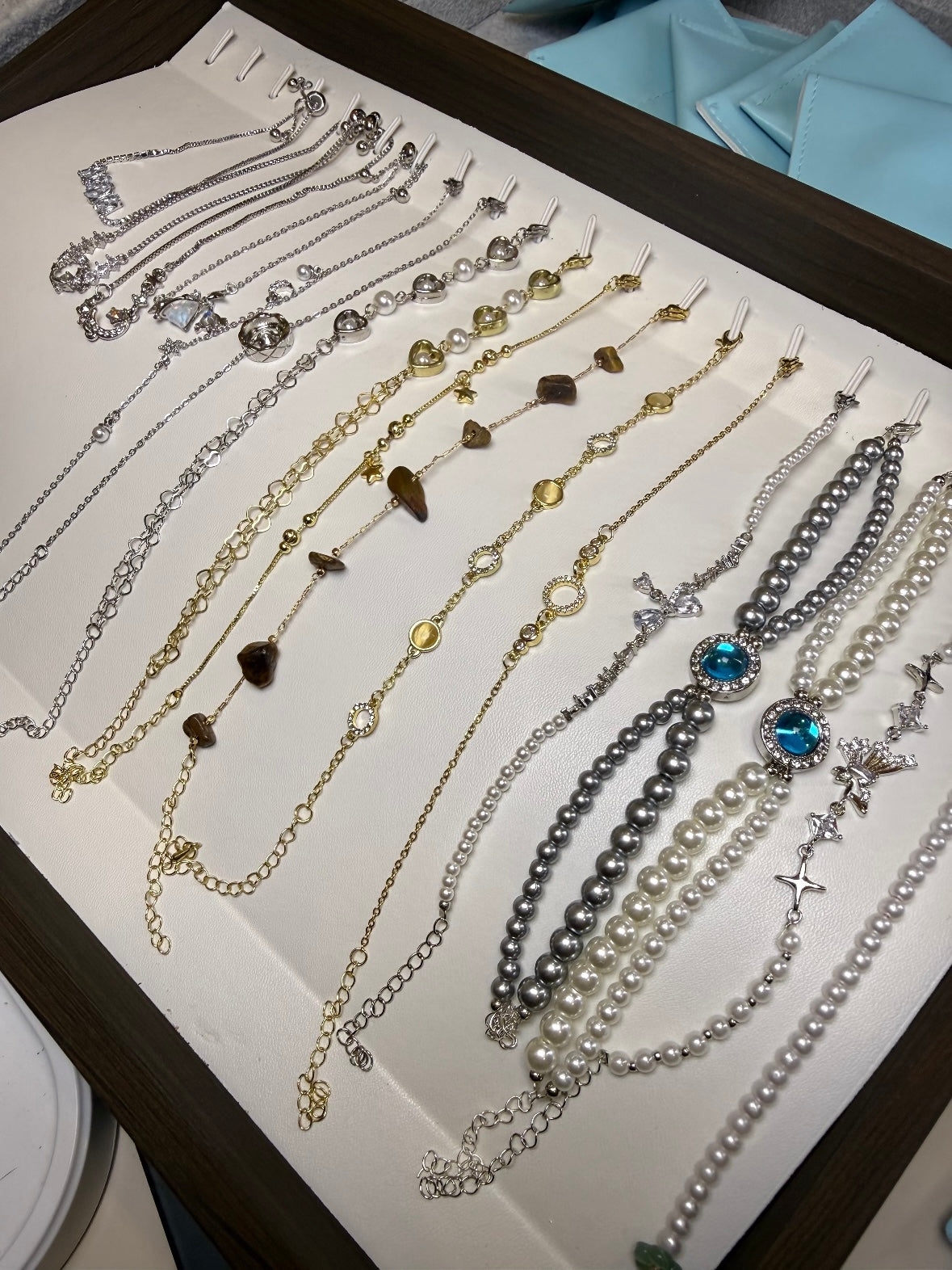 Mystery Bracelet Pairing -live only
