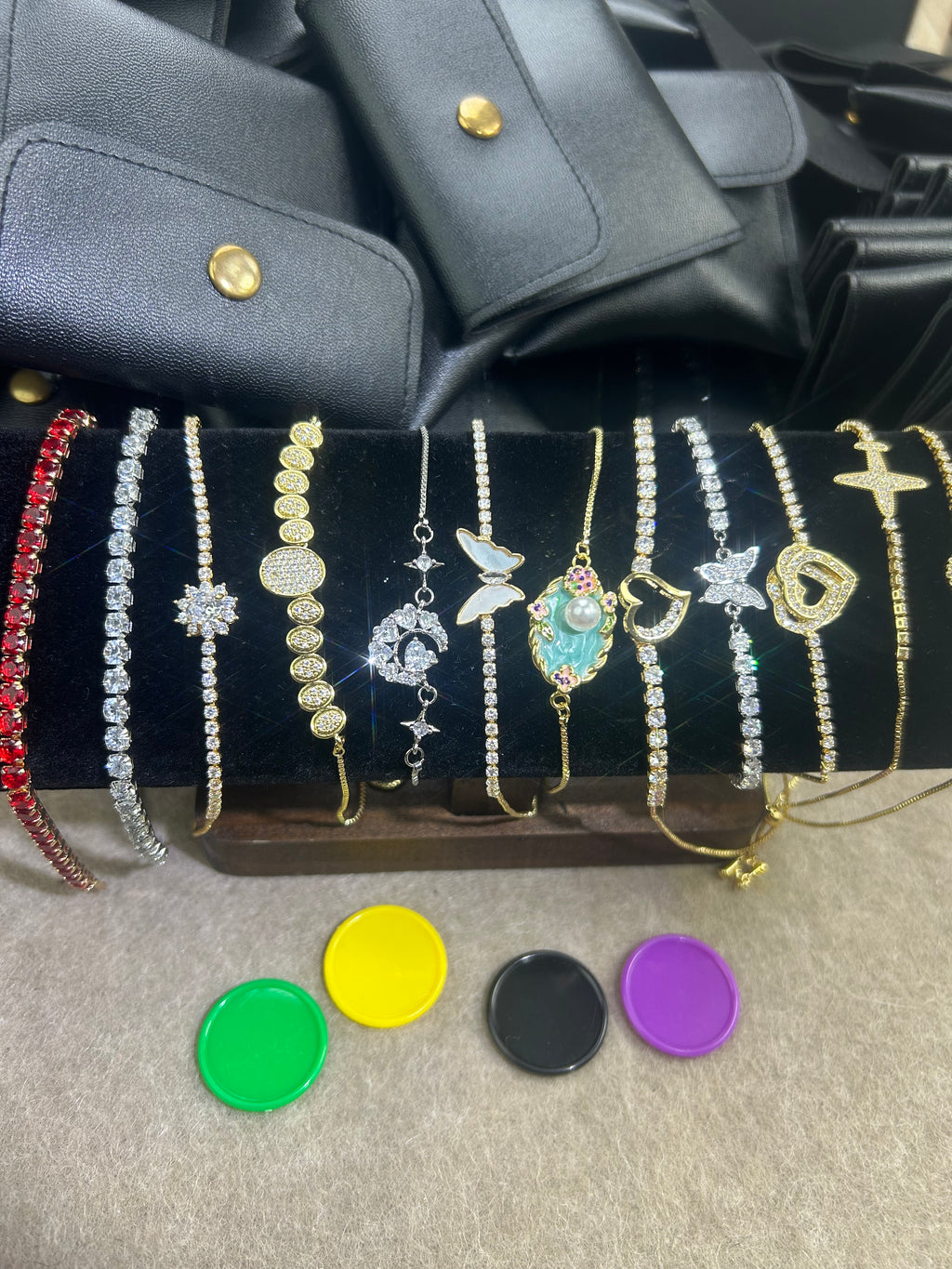 Mystery Bracelet Pairing -live only
